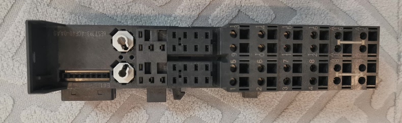 Siemens 6ES7193-4CF40-0AA0 Модуль ET-200