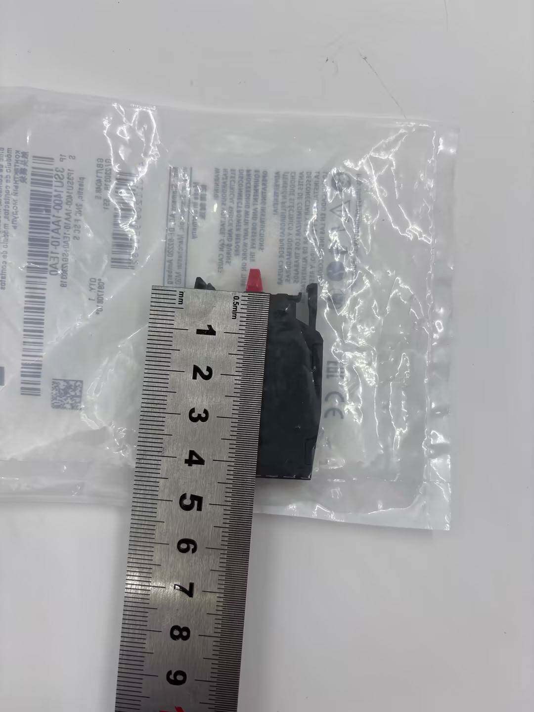 Siemens 3SU1400-1AA10-1EA0 Модуль 4