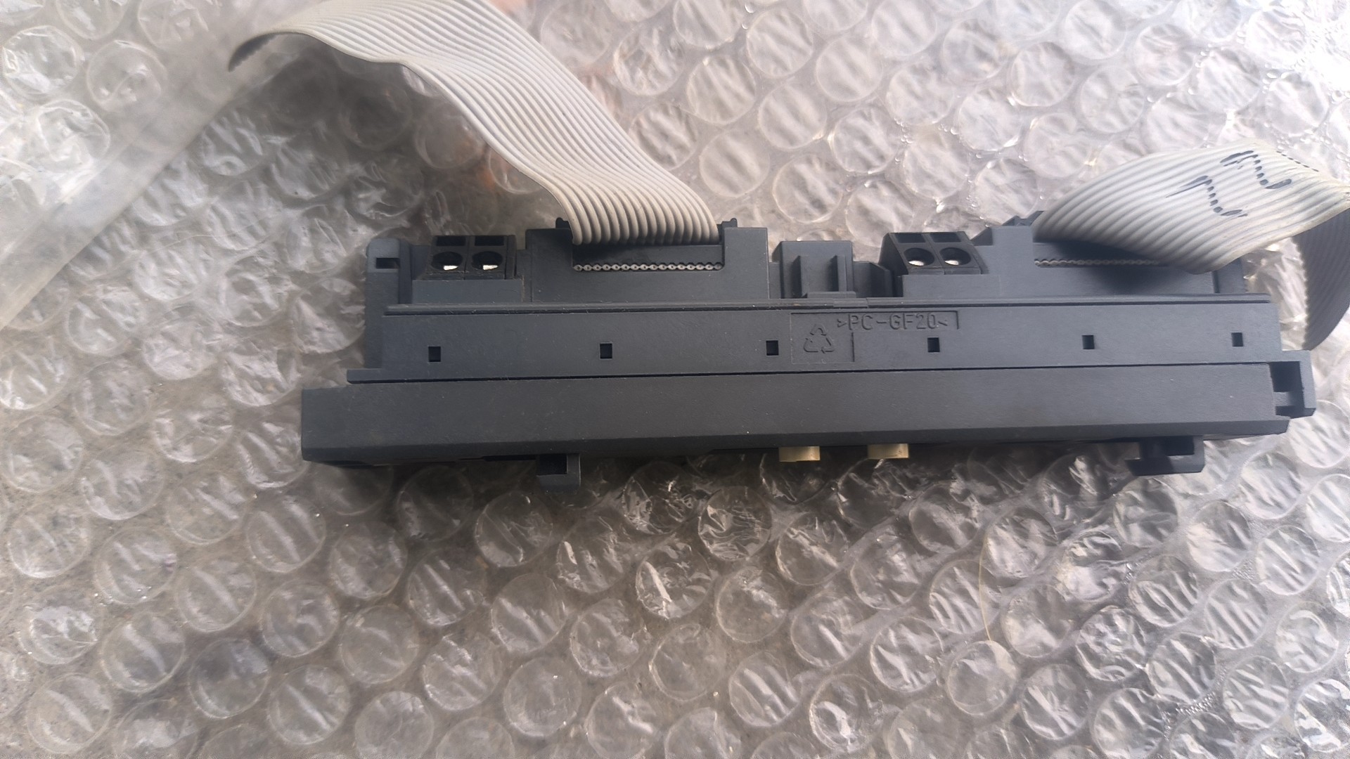 Siemens 6ES7921-3AA00-0AA0 Модуль S7-300 2