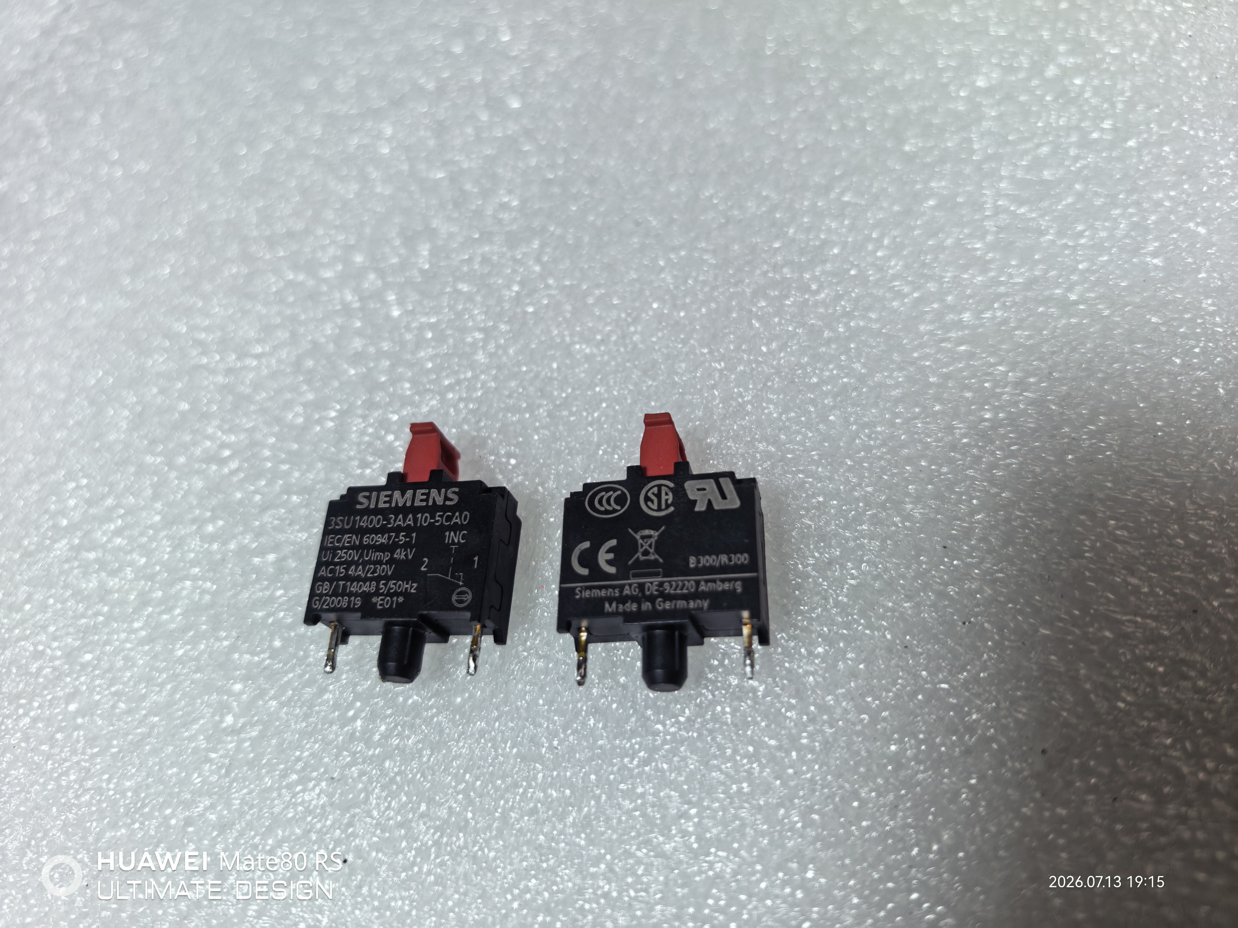 Siemens 3SU1400-3AA10-5CA0 Модуль