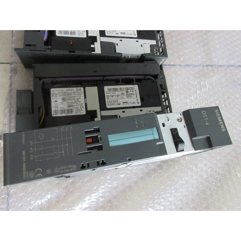 Siemens 3RK1301-1EB00-0AA2 Модуль ET-200