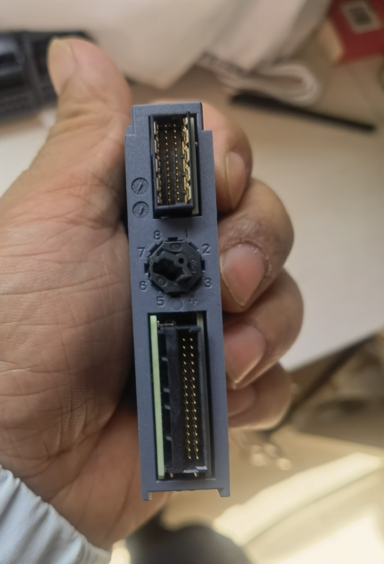 Siemens 6ES7138-6CG00-0BA0 Модуль ET-200 3