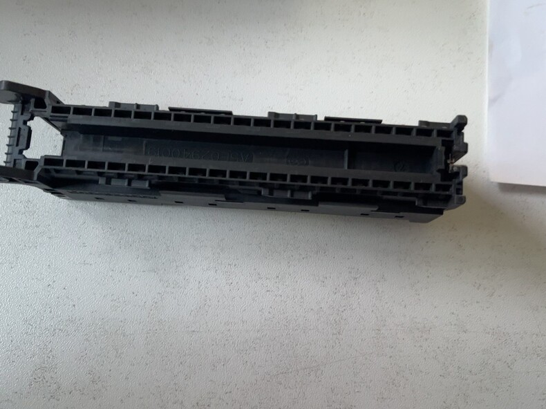 Siemens 6ES7921-5CH20-0AA0 Модуль 4