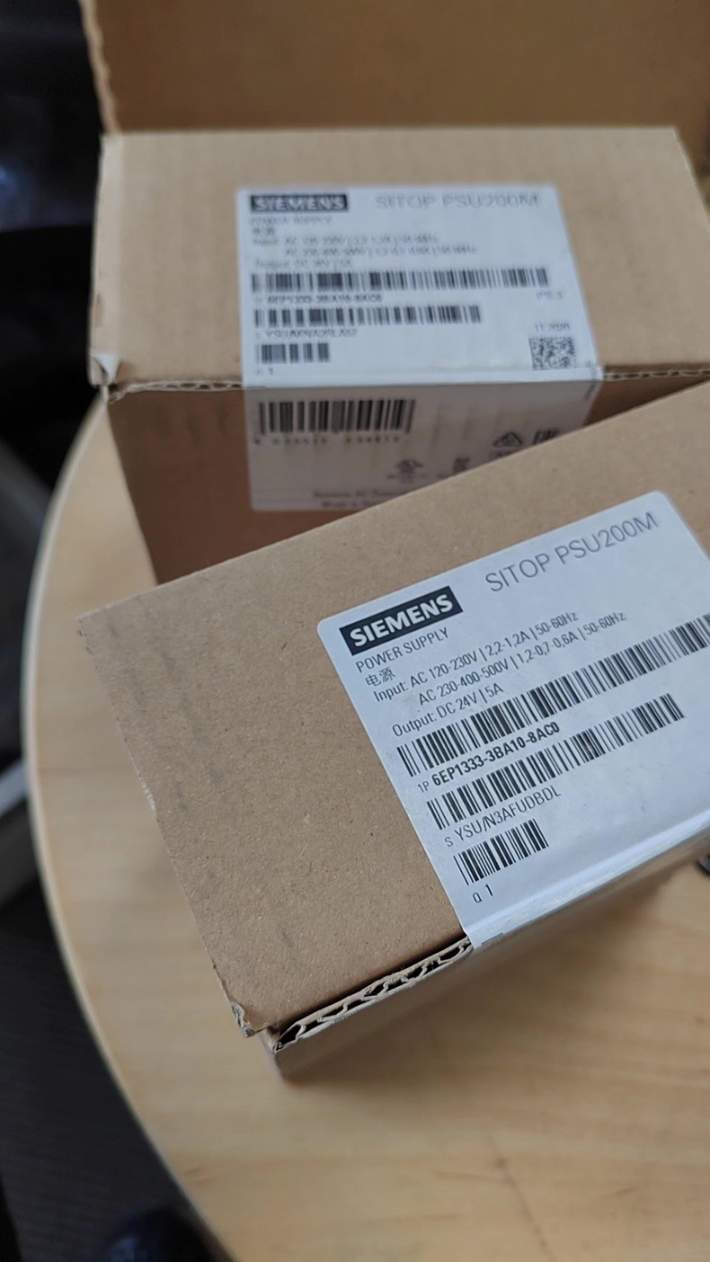 Siemens 6EP1333-3BA10-8AC0 Источник питания постоянного тока 3