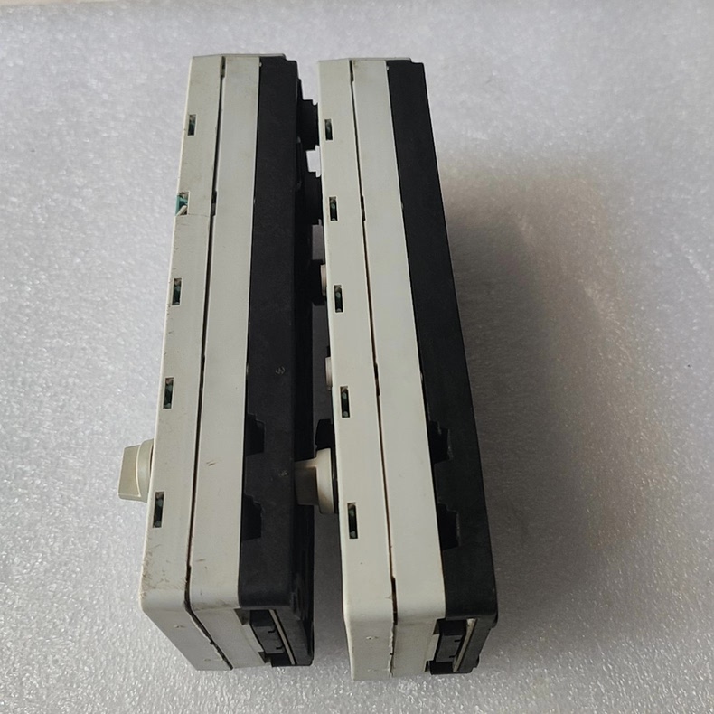 Siemens 3RK1400-1DQ00-0AA3 Модуль 2