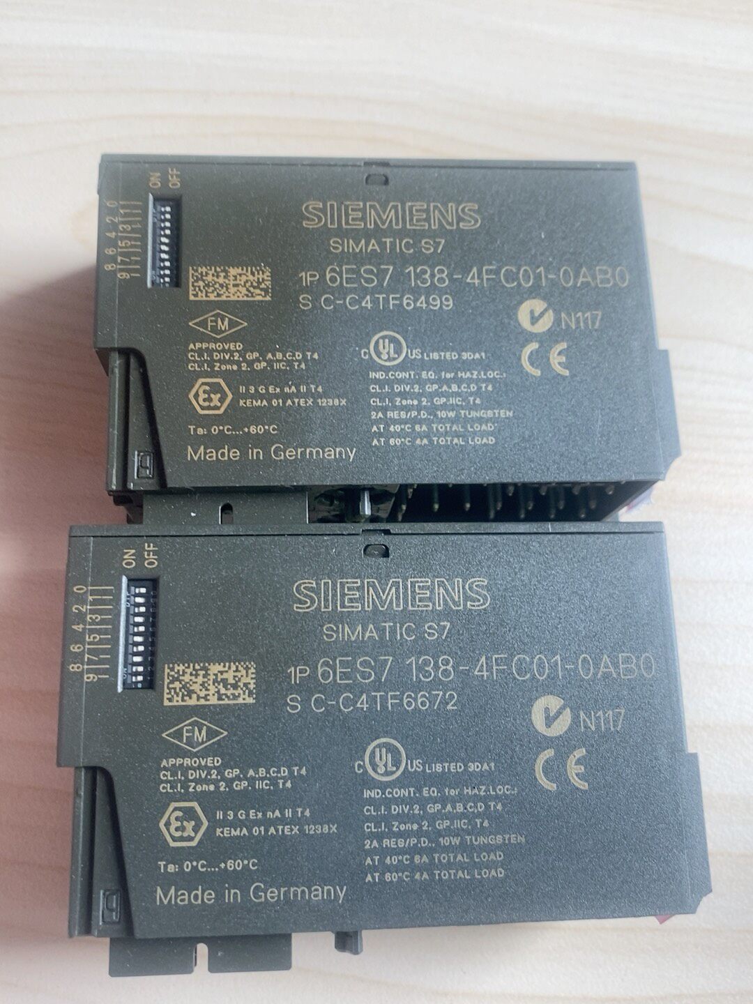 Siemens 6ES7138-4FC01-0AB0 Модуль ET-200 3