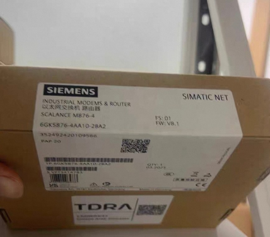 Siemens 6GK5876-4AA10-2BA2 ПЛК / Контроллеры