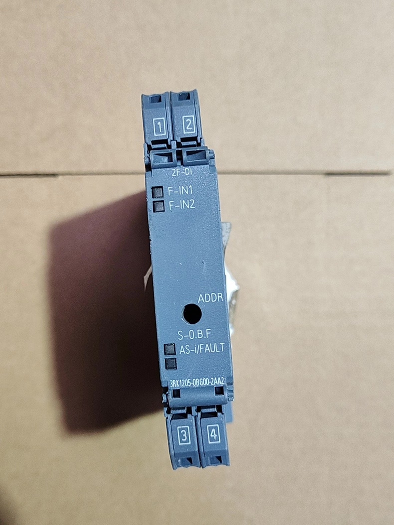 Siemens 3RK1205-0BG00-2AA2 Модуль