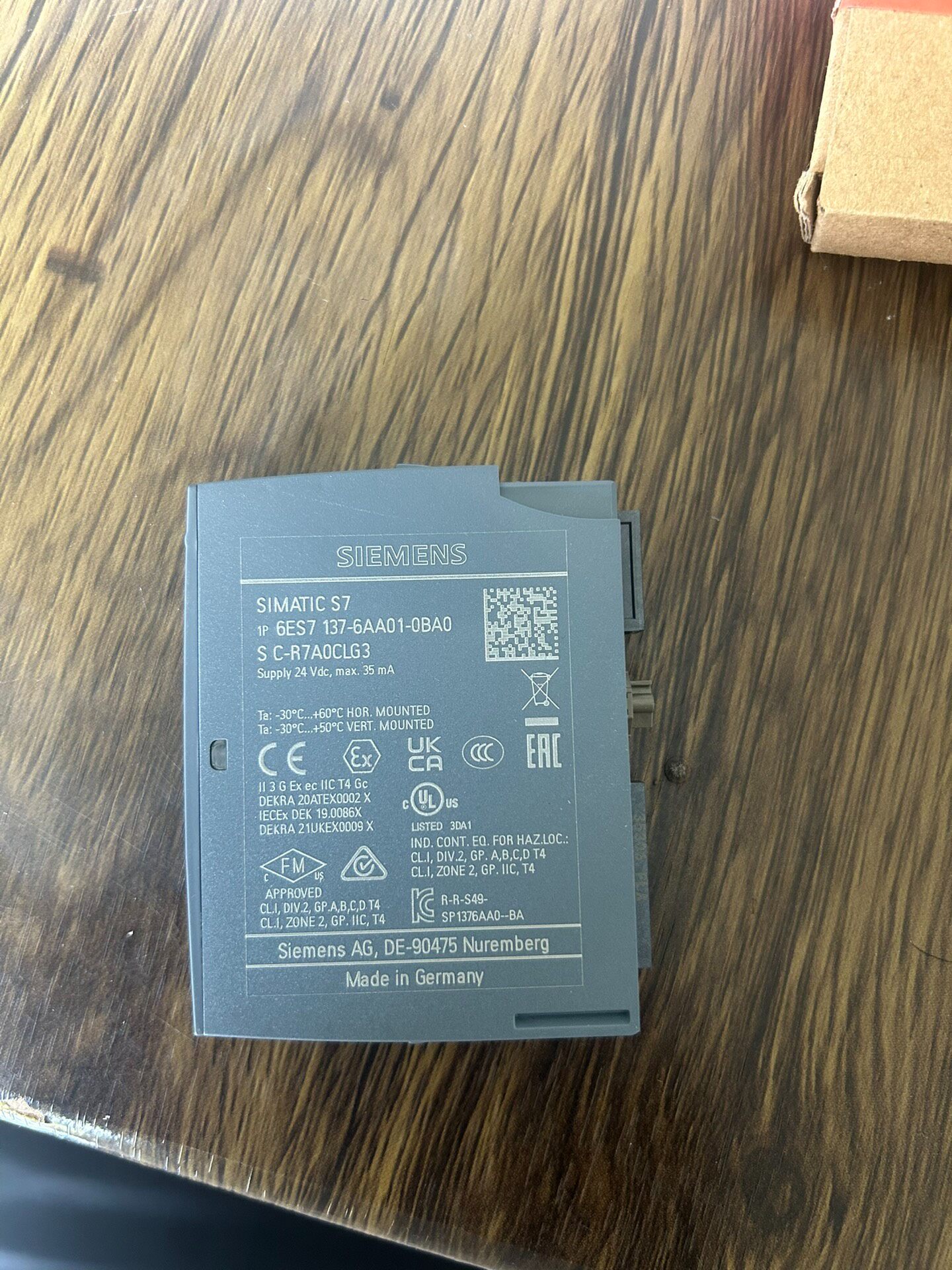 Siemens 6ES7137-6AA01-0BA0 Модуль ET-200