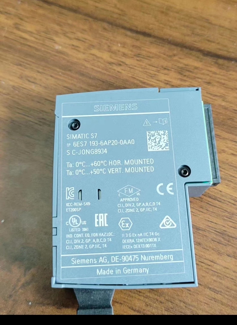 Siemens 6ES7193-6AP20-0AA0 Модуль ET-200
