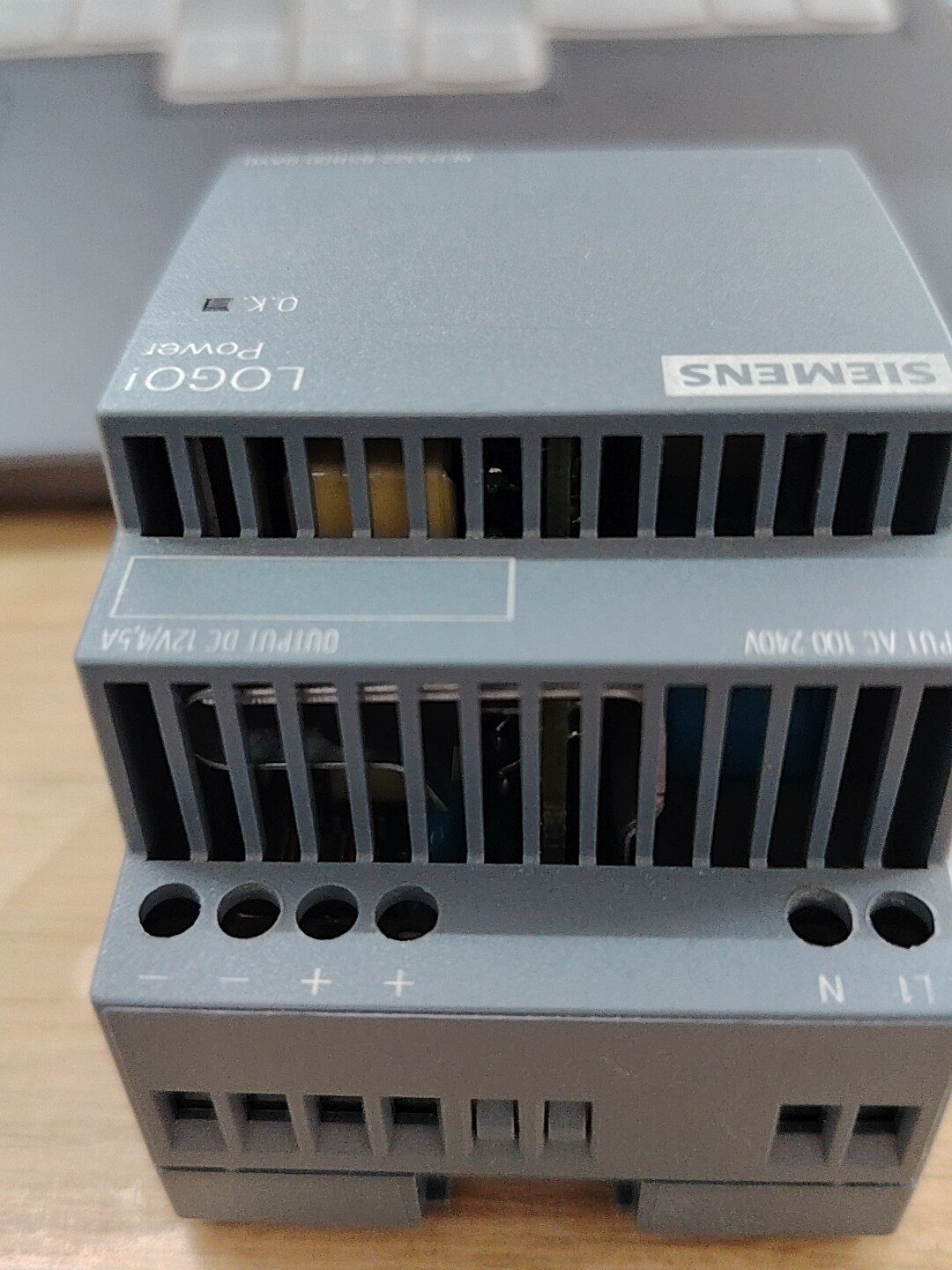 Siemens 6EP3322-6SB00-0AY0 Модуль 3