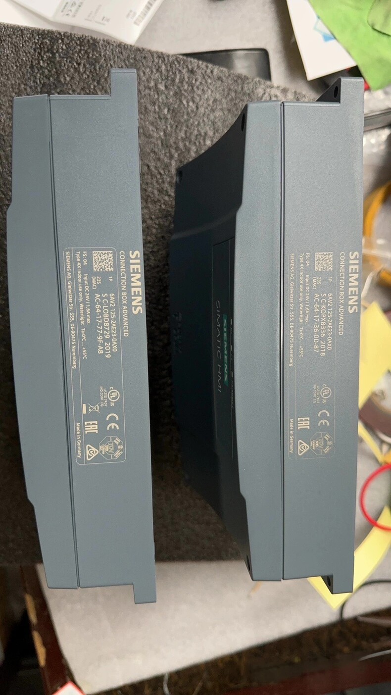 Siemens 6AV2125-2AE23-0AX0 Панели оператора / HMI 3