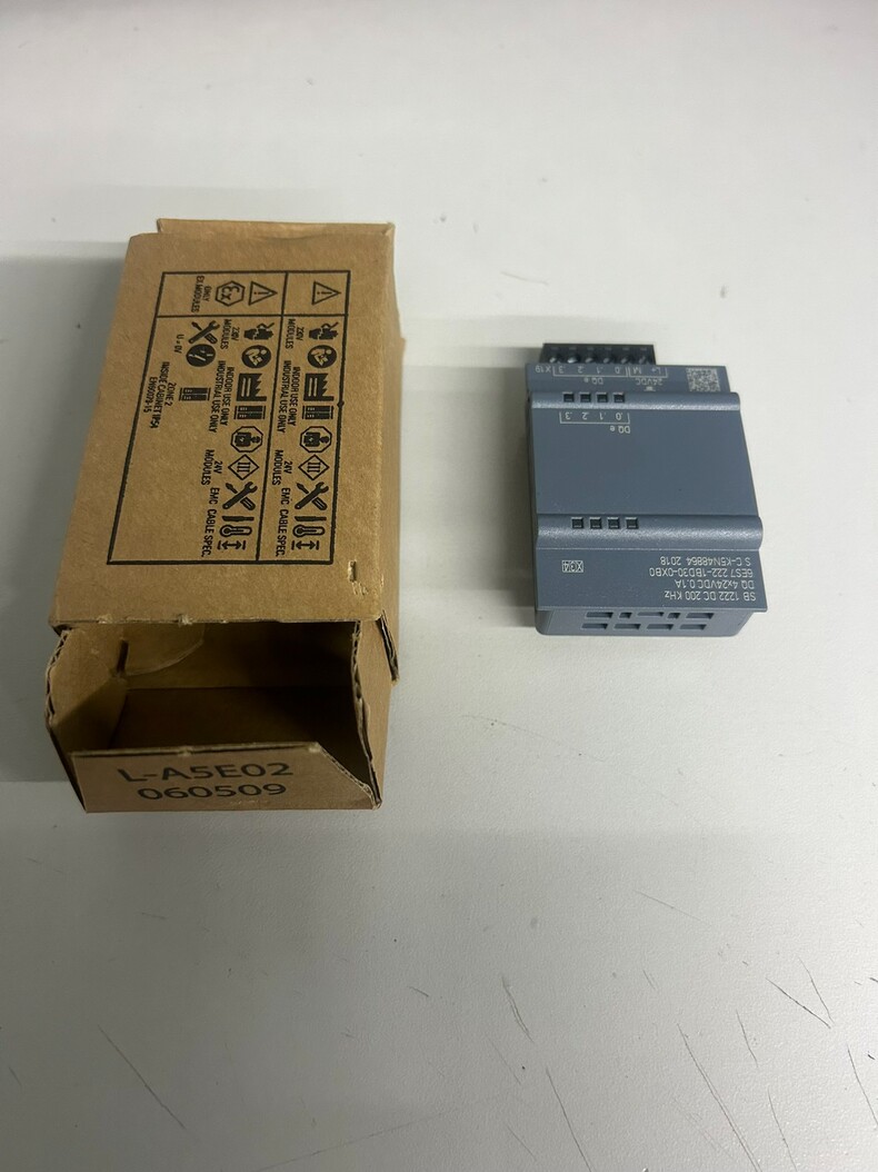 Siemens 6ES7222-1BD30-0XB0 Модуль S7-1200 3