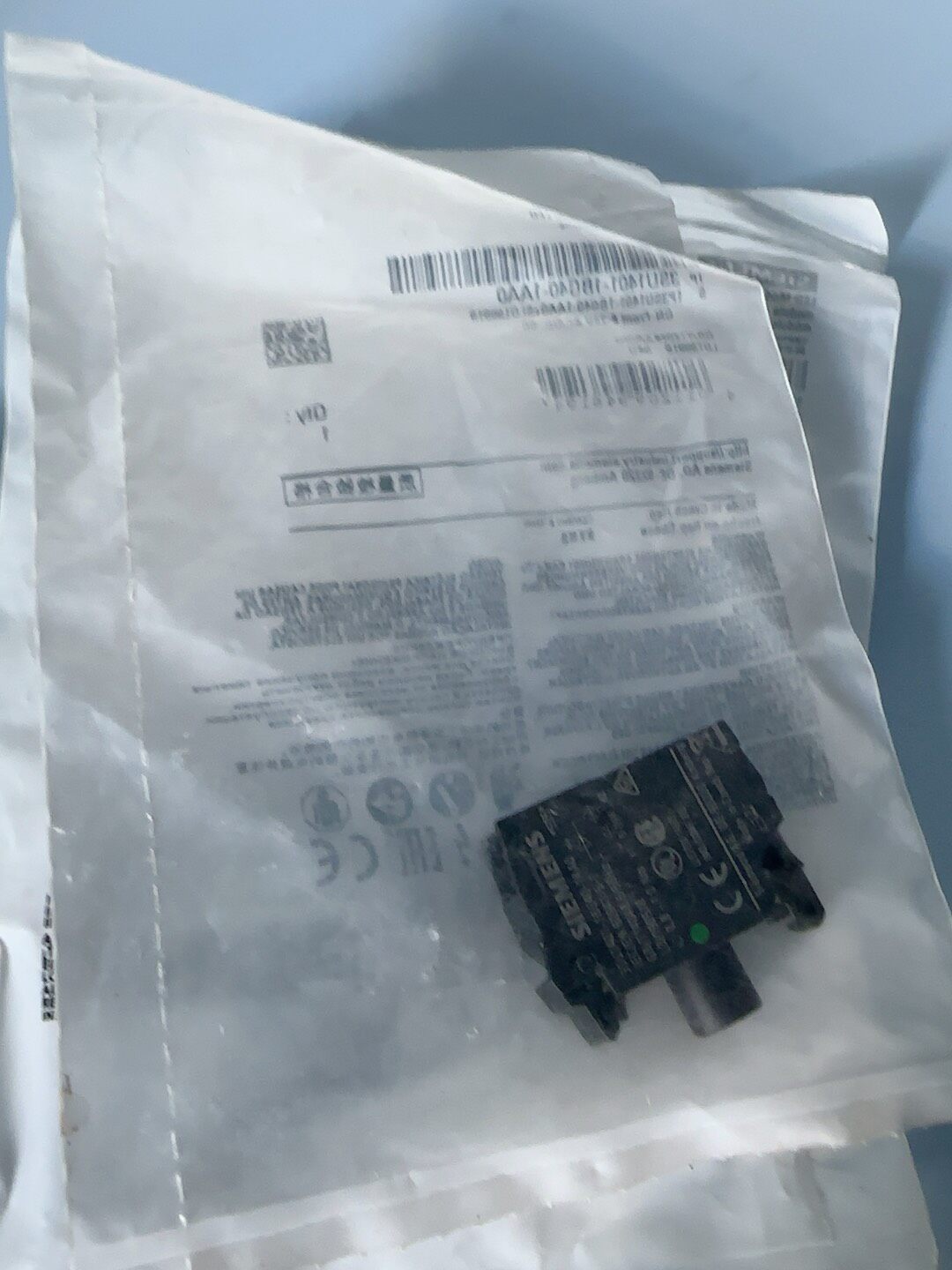 Siemens 3SU1401-1BG40-1AA0 Модуль 5