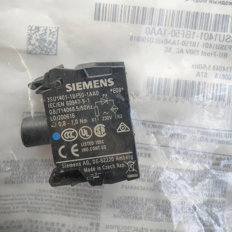 Siemens 3SU1401-1BF50-1AA0 Модуль 2