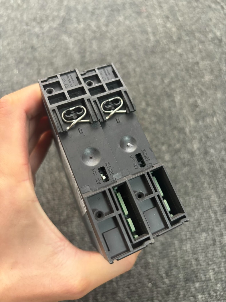 Siemens 3RK2400-2CE00-2AA2 Модуль 5