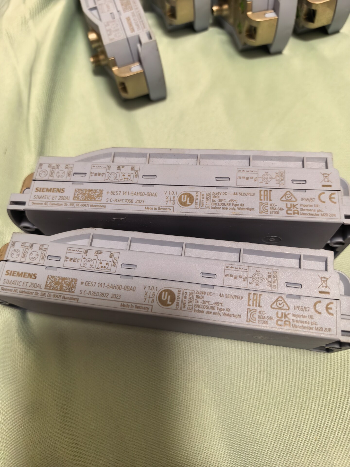 Siemens 6ES7141-5AH00-0BL0 Модуль ET-200