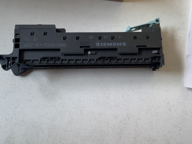 Siemens 6ES7921-5CH20-0AA0 Модуль