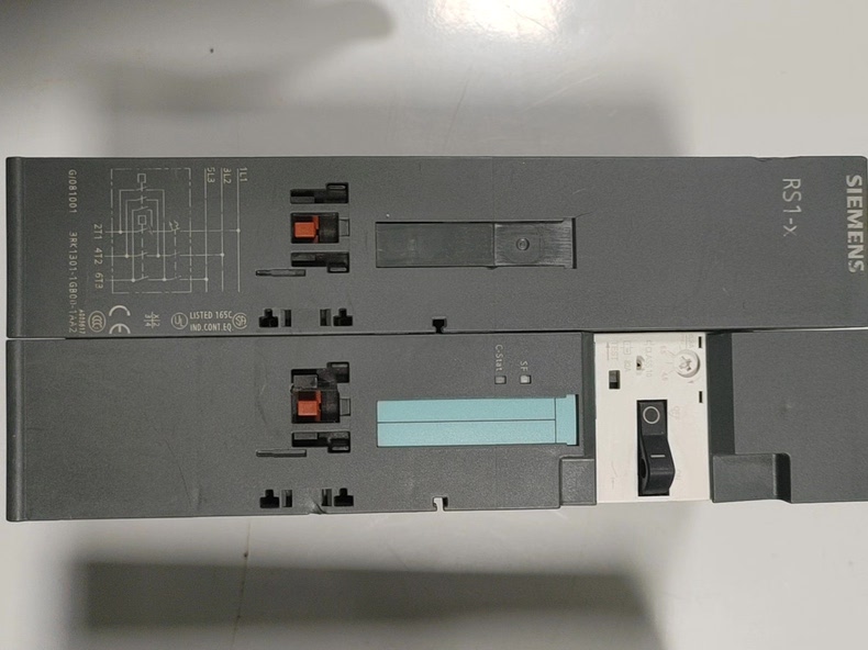Siemens 3RK1301-1EB00-1AA2 Модуль ET-200 3