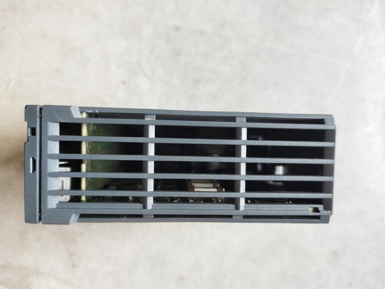 Siemens 6EP4437-7FB00-3CX0 Модуль 5