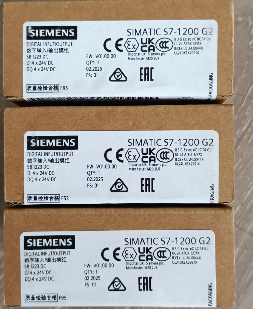 Siemens 6ES7223-7BF50-0XB0 Модуль S7-1200 3