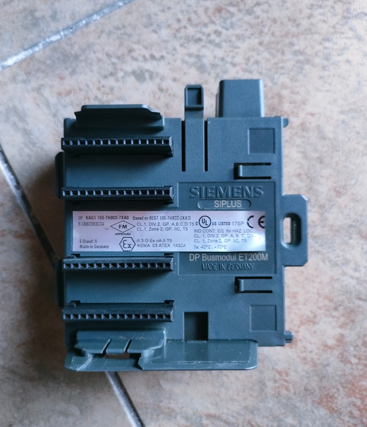 Siemens 6AG1195-7HA00-2XA0 Модуль ET-200