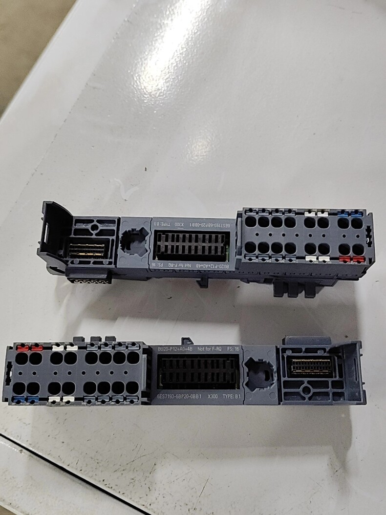Siemens 6ES7193-6BP20-0BB1 Модуль ET-200