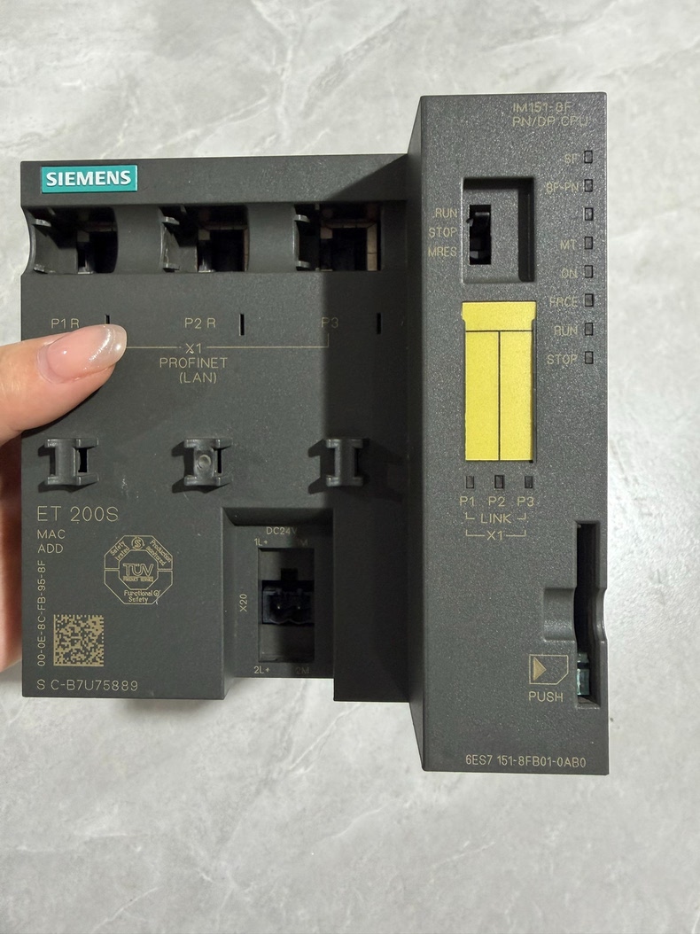 Siemens 6ES7151-8FB01-0AB0 Модуль ET-200
