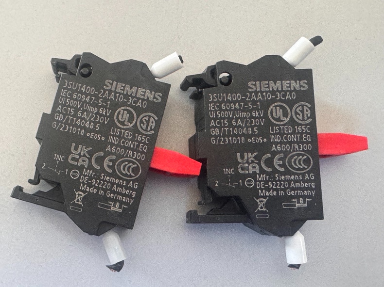 Siemens 3SU1400-2AA10-3CA0 Модуль