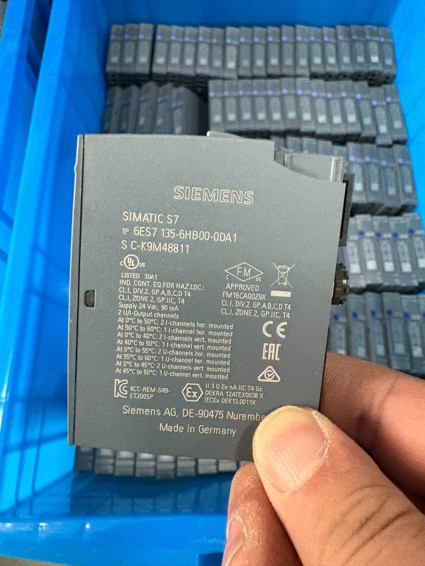 Siemens 6ES7135-6HB00-0DA1 Модуль ET-200
