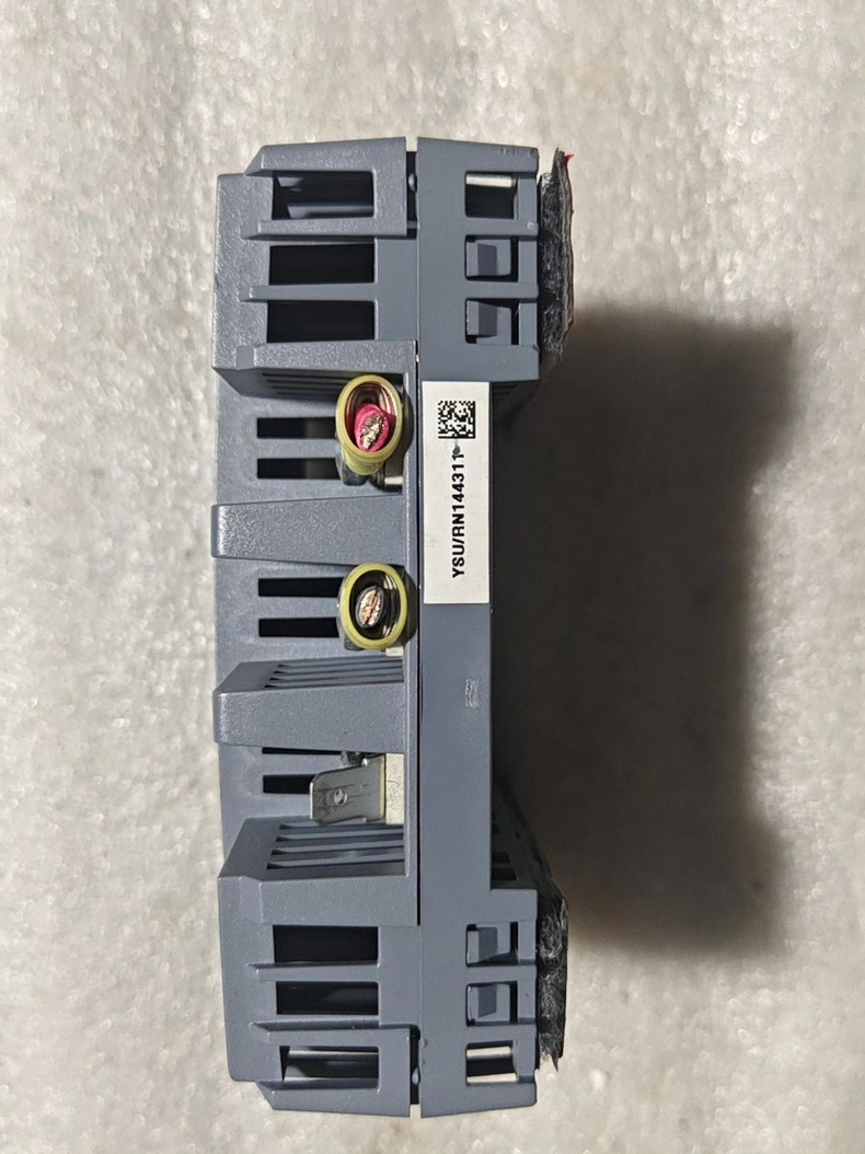 Siemens 6EP4137-0GE00-0AY0 Модуль 2