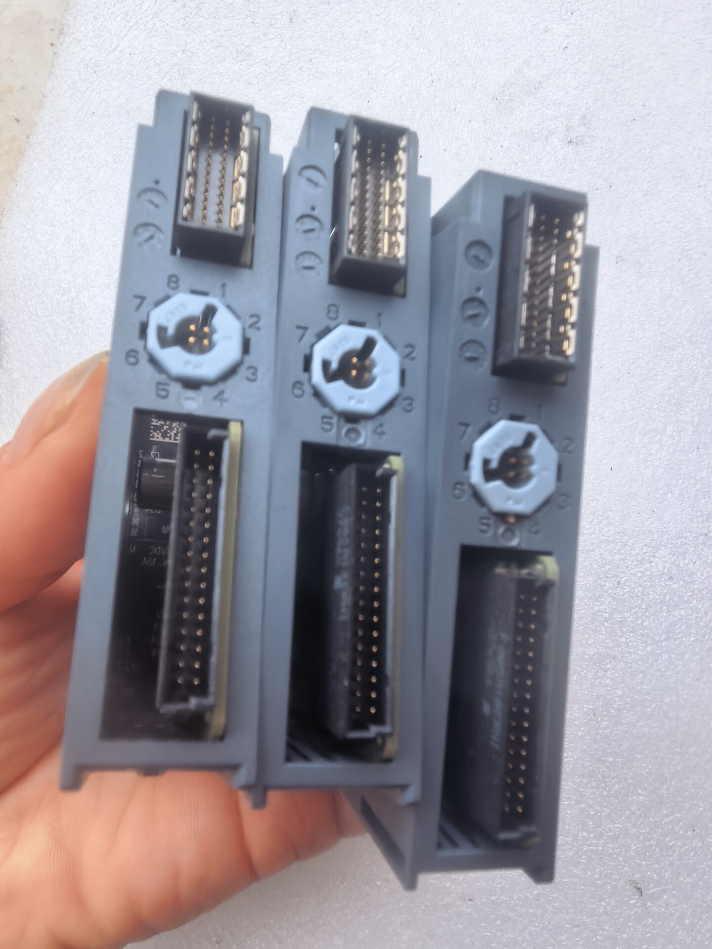 Siemens 6ES7137-6BD00-0BA0 Модуль ET-200 4