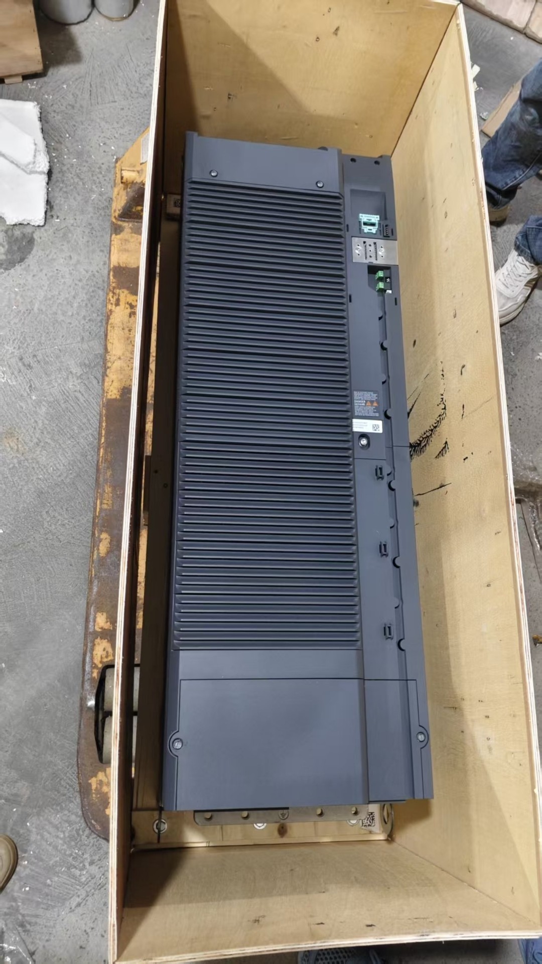Siemens 6SL3210-1KE28-4UF1 Преобразователь частоты 3