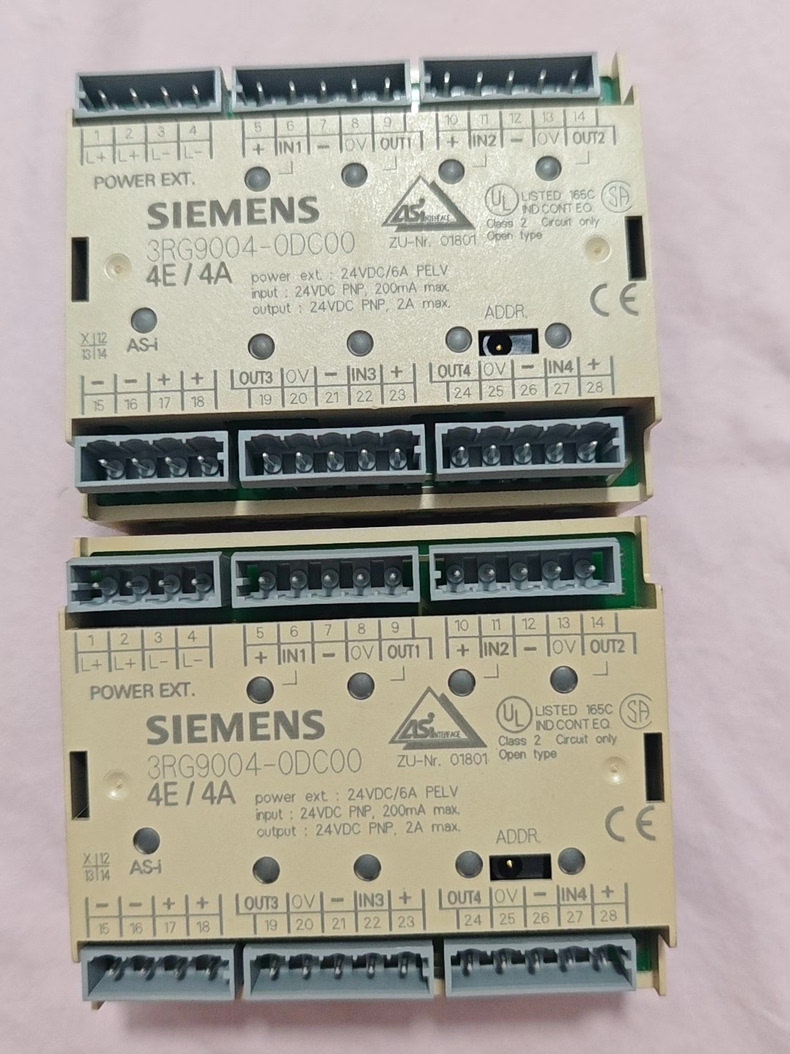 Siemens 3RG9004-0DC00 Модуль