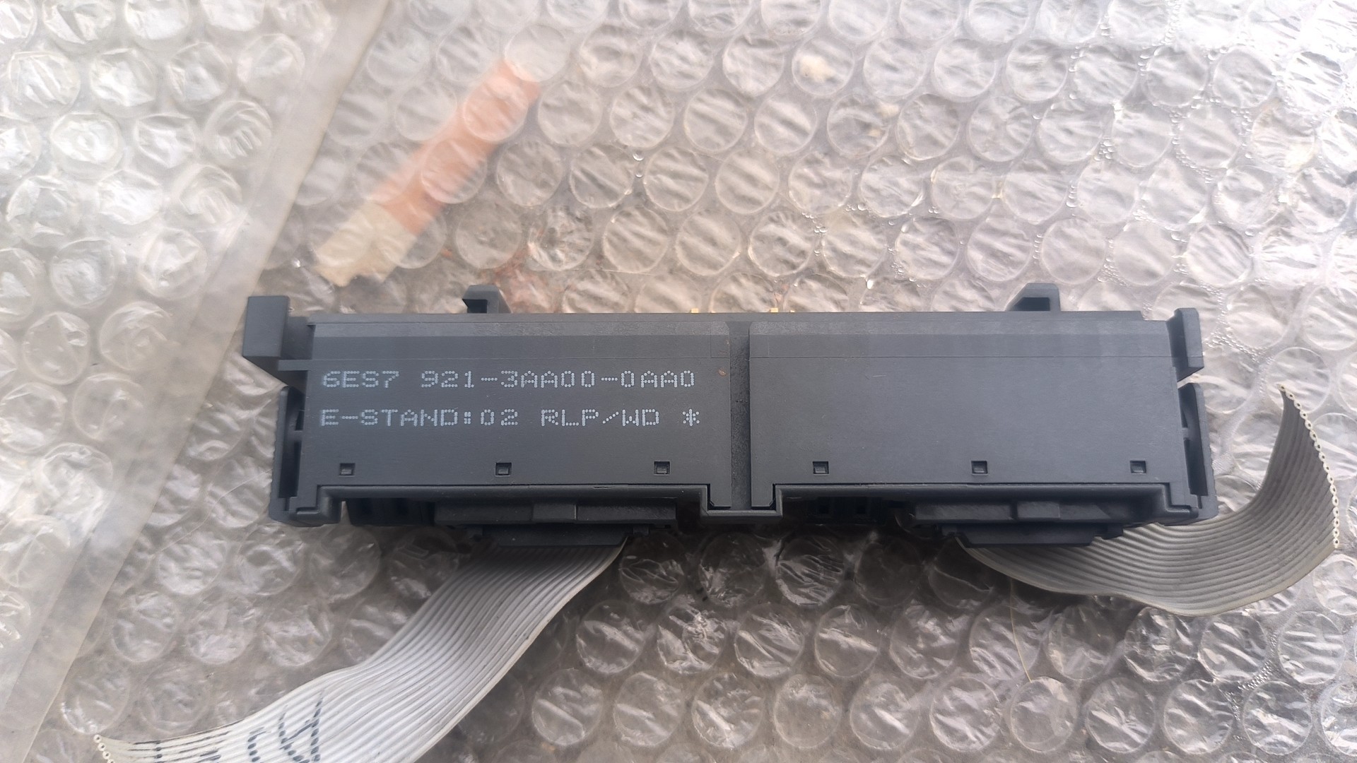 Siemens 6ES7921-3AA00-0AA0 Модуль S7-300