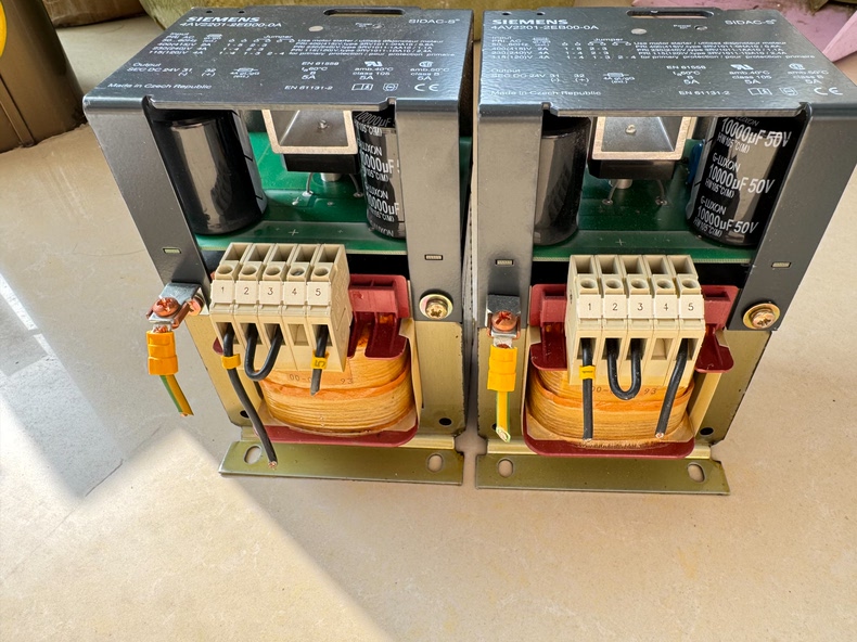 Siemens 4AV2201-2EB00-0A Источник питания 2