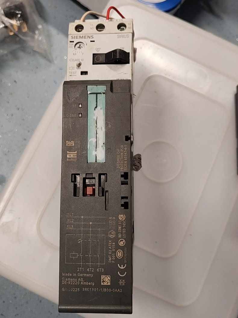Siemens 3RK1301-1JB00-0AA2 Модуль ET-200