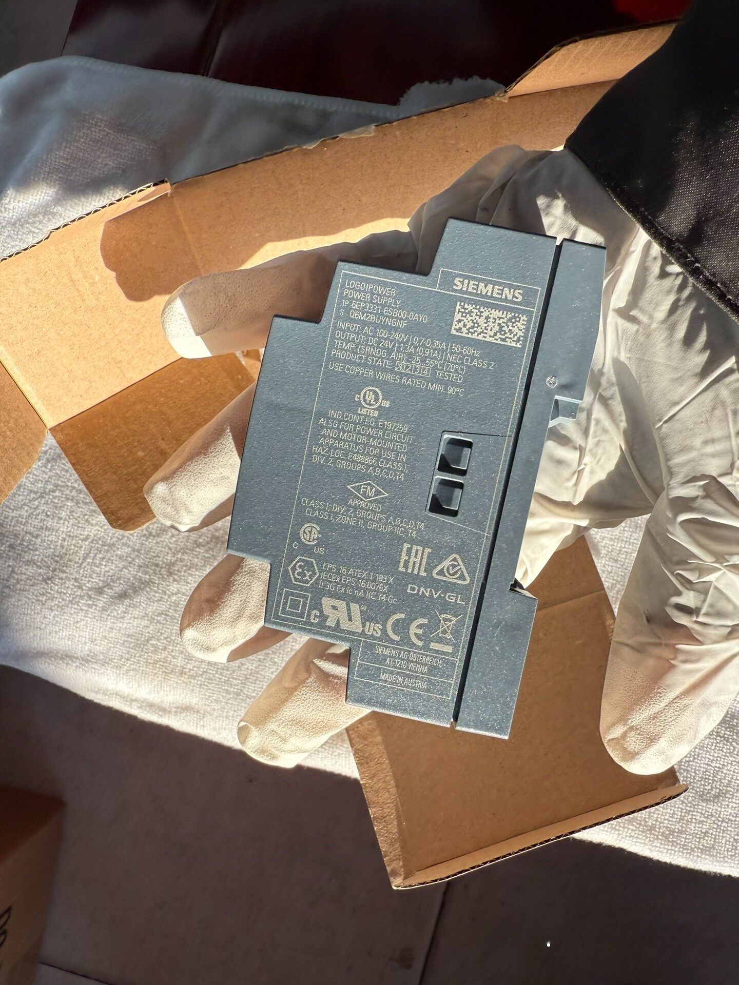 Siemens 6EP3331-6SB00-0AY0 Модуль 6