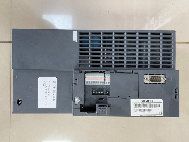 Siemens 6SL3210-1KE22-6UB1 Преобразователь частоты 2