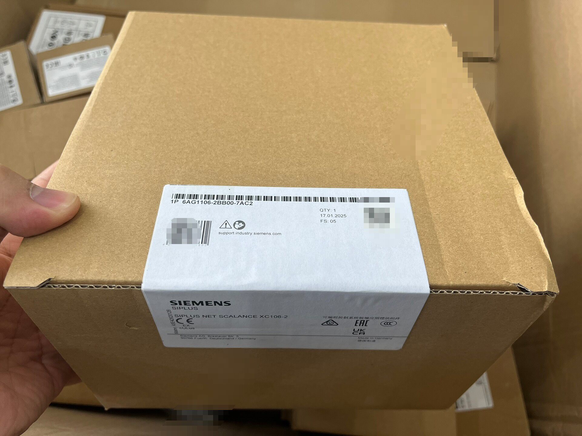 Siemens 6AG1106-2BB00-7AC2 Модуль