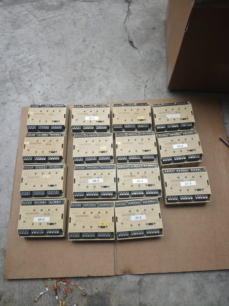 Siemens 3RG9002-0DA00 Модуль