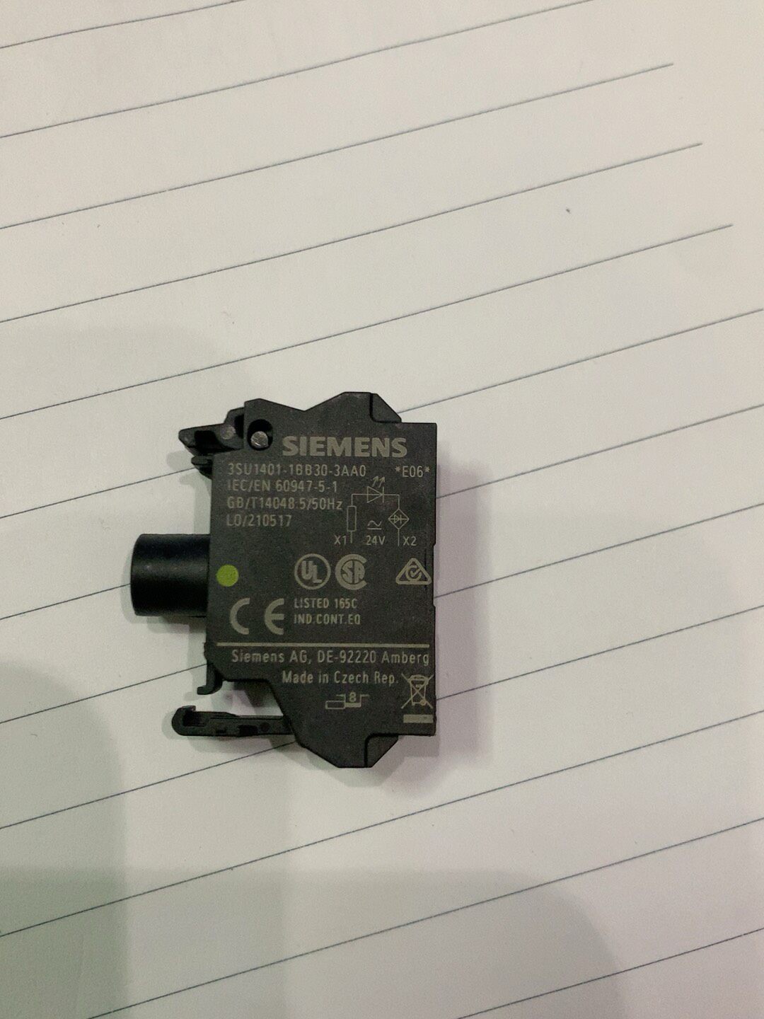 Siemens 3SU1401-1BB30-3AA0 Модуль