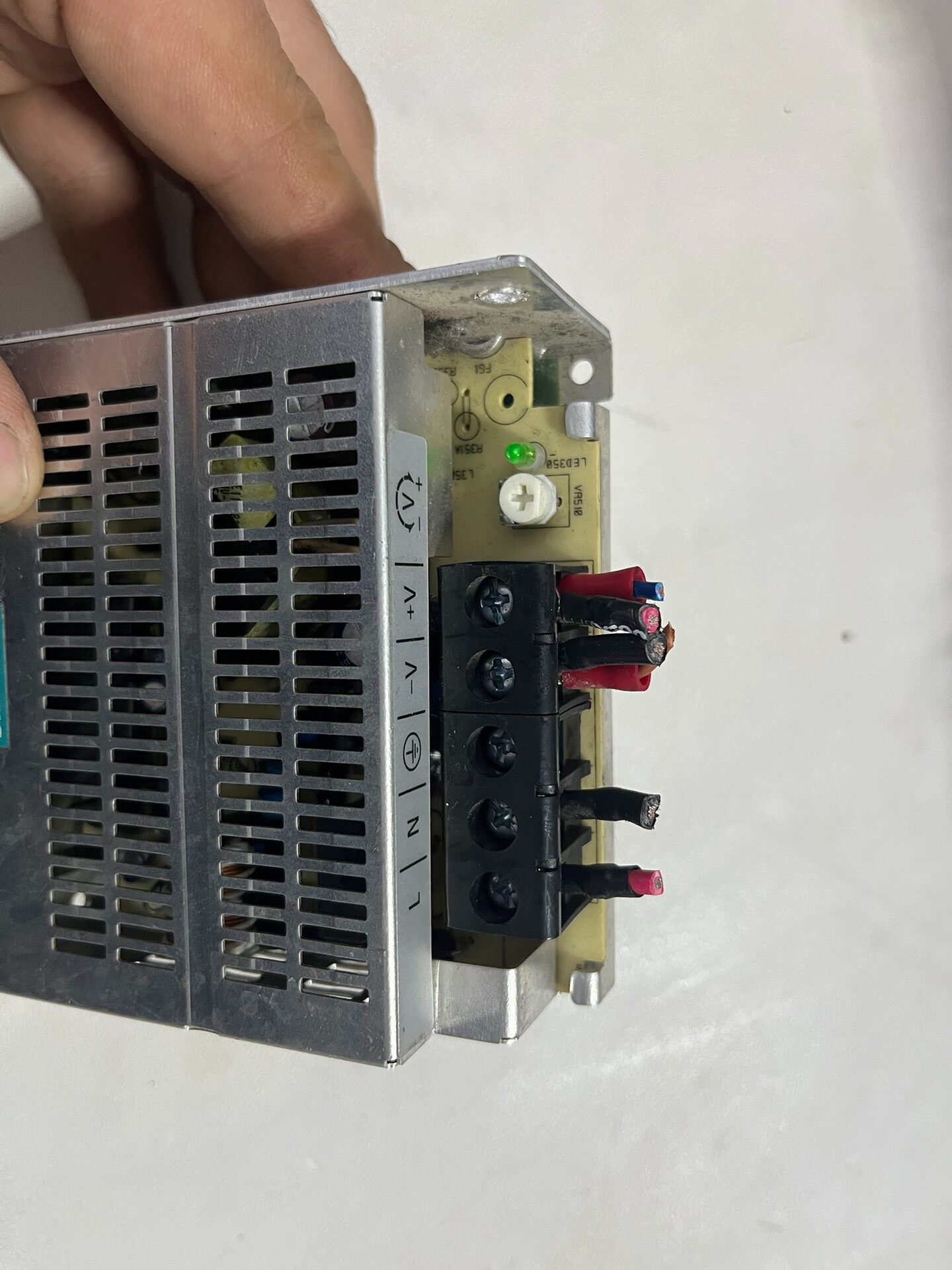 Siemens 6EP1321-1LD00 Источник питания 4