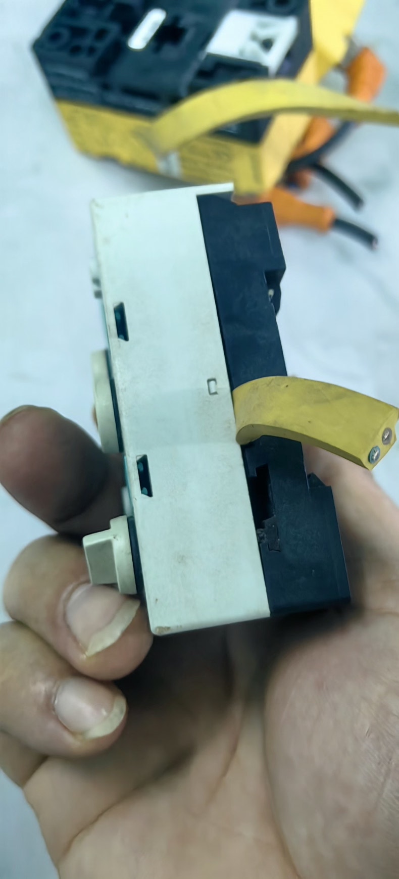 Siemens 3RK1400-0GQ20-0AA3 Модуль 5